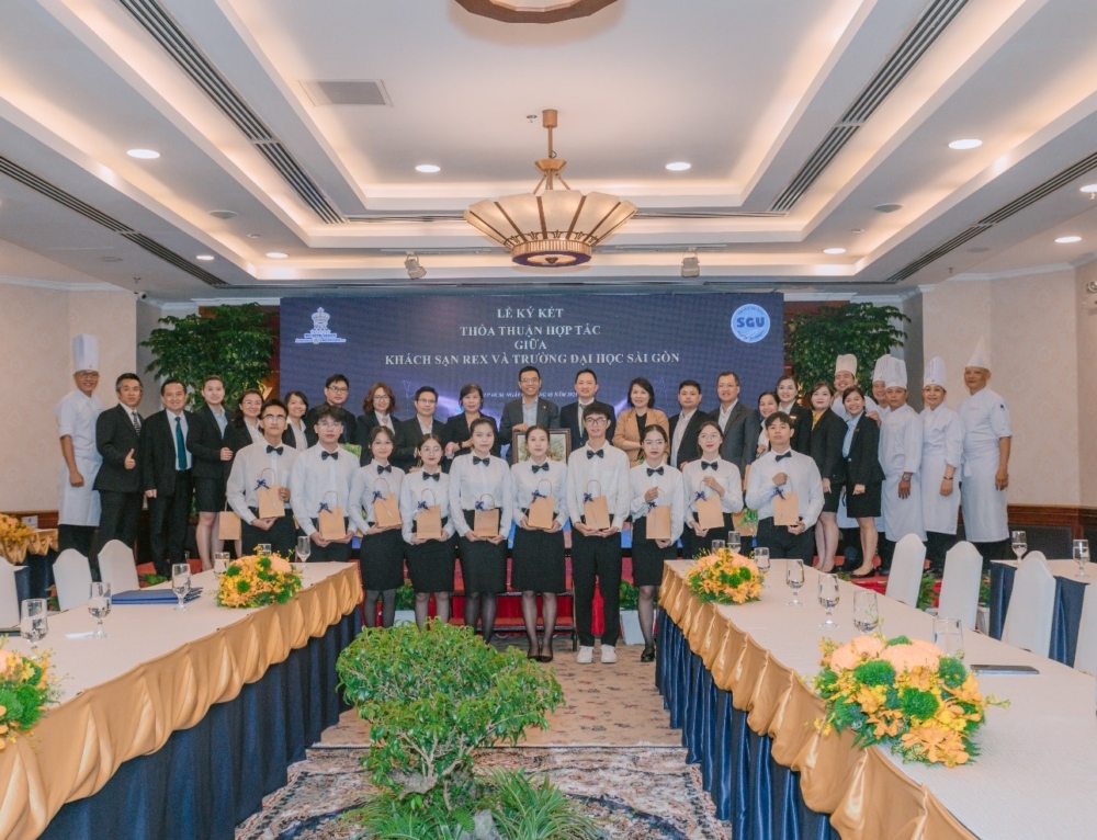 Trường Đại học Sài Gòn ký kết thỏa thuận hợp tác với Khách sạn Bến Thành (Rex)