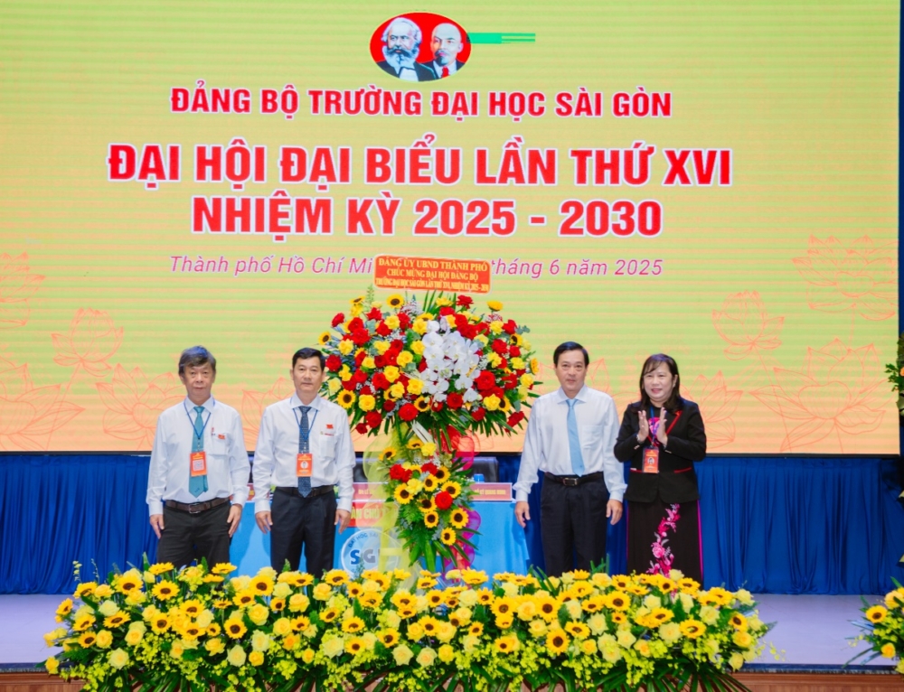 Đại hội Đảng bộ Trường Đại học Sài Gòn lần thứ XVI, nhiệm kỳ 2025 – 2030 Chủ đề Đại hội: “Đoàn kết – Tự chủ – Phát triển”